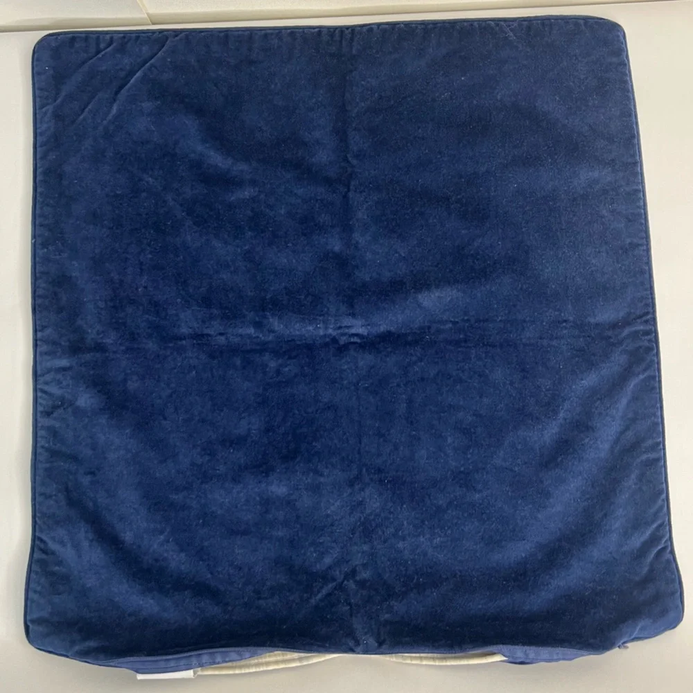 Serena & Lily‎ Bedwell Pillow Cover 20x20 Navy